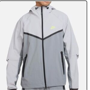 Nike tech men’s Windbreaker Jacket cool gray